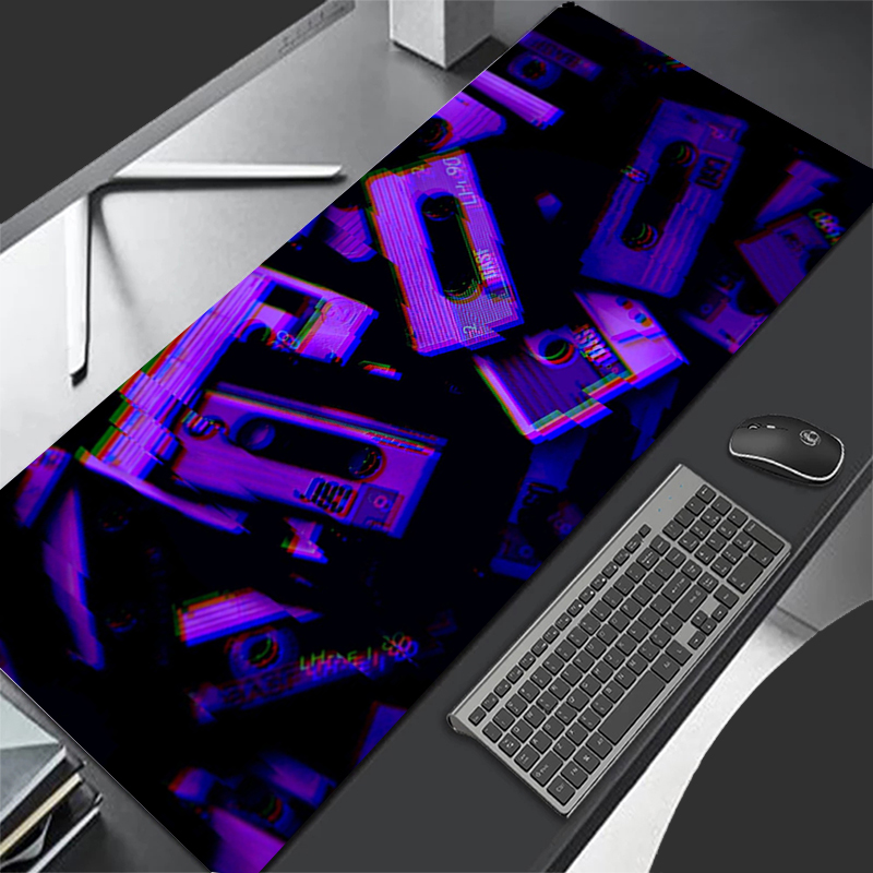 Fioletowa podkładka pod mysz R – Retro Gaming Desk Setup recenzja i cena