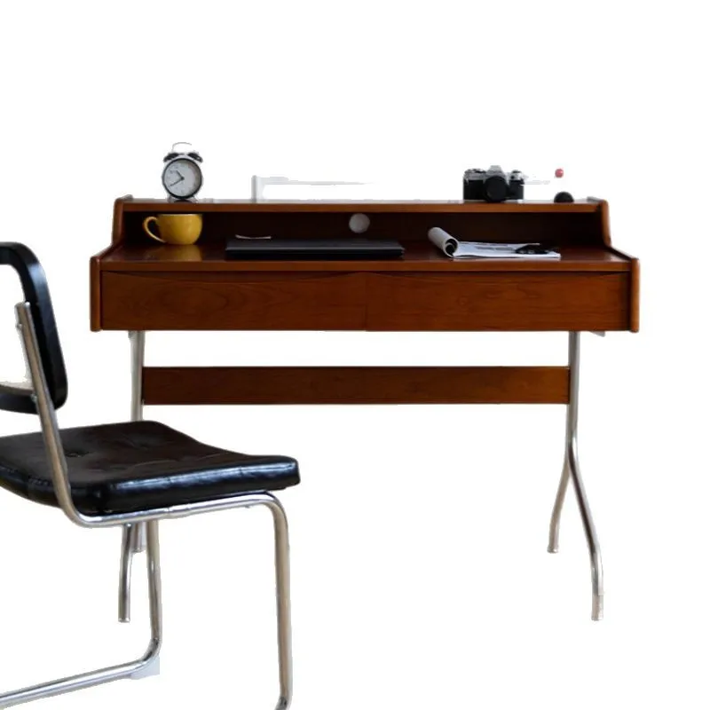 Retro biurko z litego drewna,  – Retro Gaming Desk Setup recenzja i cena